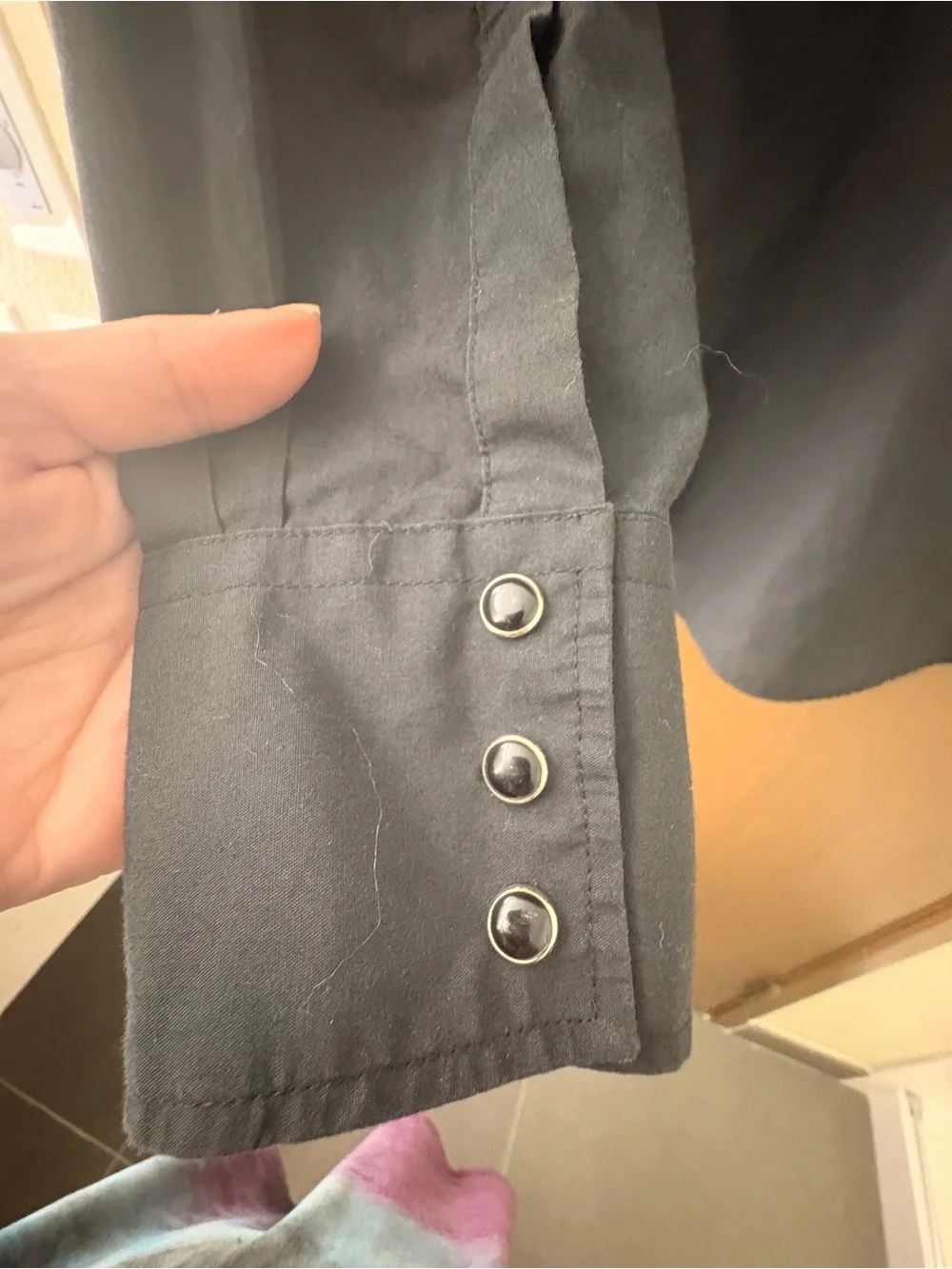 Boys size 14 White Horse Black with Black pearl buttons western wear style